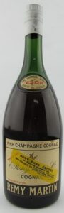 With Duty Free Export sticker (Hong Kong, import bij Watson & Co.)