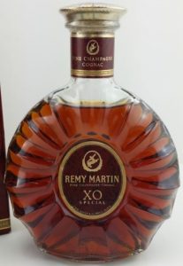 70cl e, Portuguese import, see back of the neck