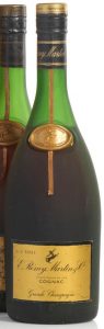 Age Inconnu stated on the shoulder blob; without percentage in top right corner. 75cl (stated on back-side); 1960s