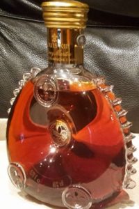 70cle and 40% stated differently and with a different bottom; AF2069 ('cognac 0.70L France' underlined)