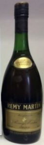 Content written as: '70cl e' and ABV as: '40%'