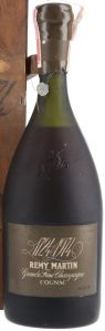 A number right below; upper left seems to be 'produce en France'; upper right illegible; 4/5Quart and 80 proof stated on the back; US import by Renfield