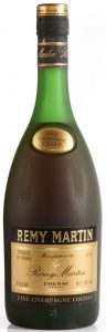 NET 700 ML stated in lower right corner