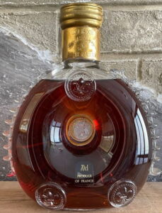 70cl stated on the front; on the back: Hong Kong Watsons the Wine Merchants; no. A5235