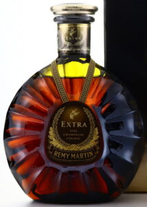 With a cotisation symbol on the back of the neck