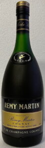 750ML stated in the lower left corner and 40% ALC/VOL in the lower right; no 'produce of France'