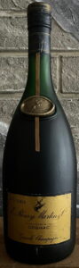 Japanese import by Dodwell, so probably 700ml