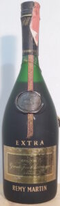 Extra; no content or ABV stated; Italian import