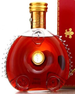 70cle, Distributor Remy China & Hong Kong, HKDNP c stated and with China Duty Not Paid on the back (this bottle does not have its original box)
