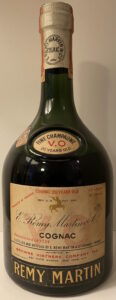 VO 20 years old, 4/5 quart; import by Browne Vintners (1930s)