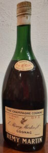 1 US Quart (94.6cl) and D.F.S. indicated; (1970s)