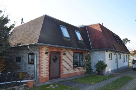 ***Raum zum Leben, Platz zum Träumen – Ihr einzigartiges Haus mit Potenzial!***, 15345 Altlandsberg, Einfamilienhaus