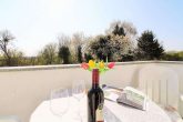 Auf dem Balkon - **Ankommen – Aufschliessen – Entspannen!_Diese helle und gemütliche Wohnung wartet auf SIE!*