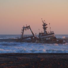 Dag 301-305 (23-27 juni): Bijna gestrand aan de Skeleton Coast!