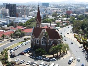 IMG 0123 - Christuskirche vanaf Nationaal Museum, Windhoek
