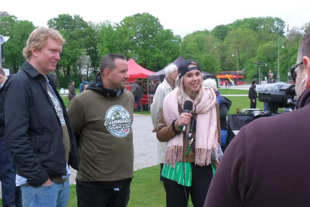Der CSC Vorstand Jakob und Josef im Interview mit Nelly