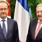 Raul Castro and Francoise Hollande