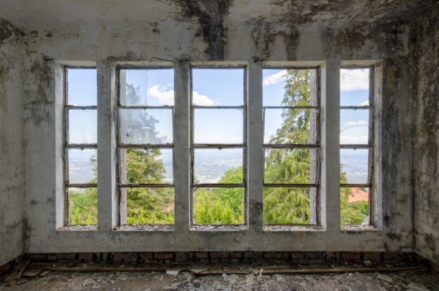 urbex custers photography abandoned verlaten abandonata verlassene alte orte fotografie secrets neglected places big sanatoria chirurgia hospital portugal