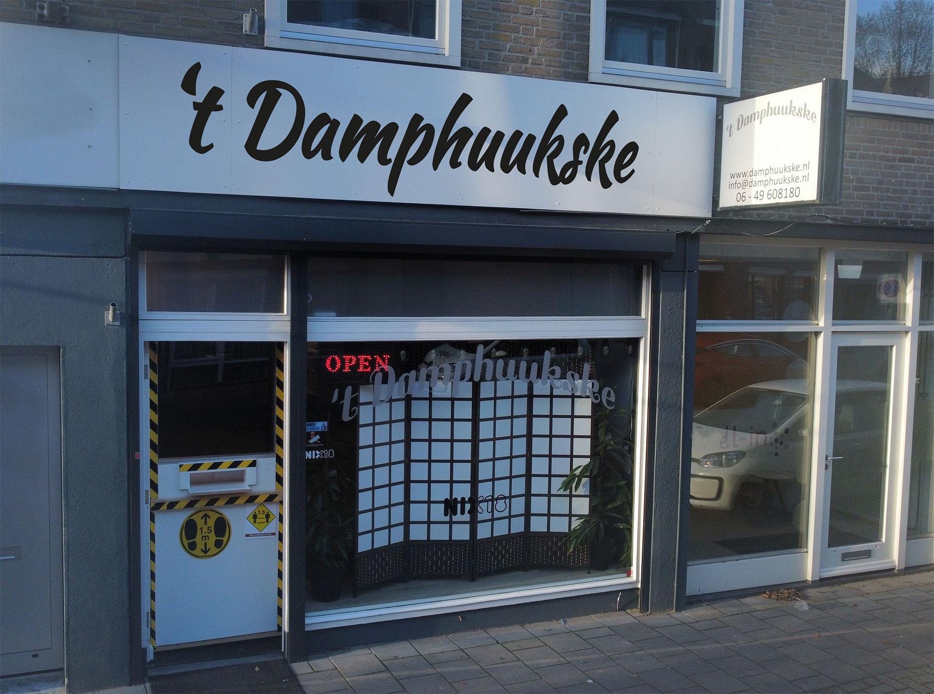 Damphuukske winkel click&collect