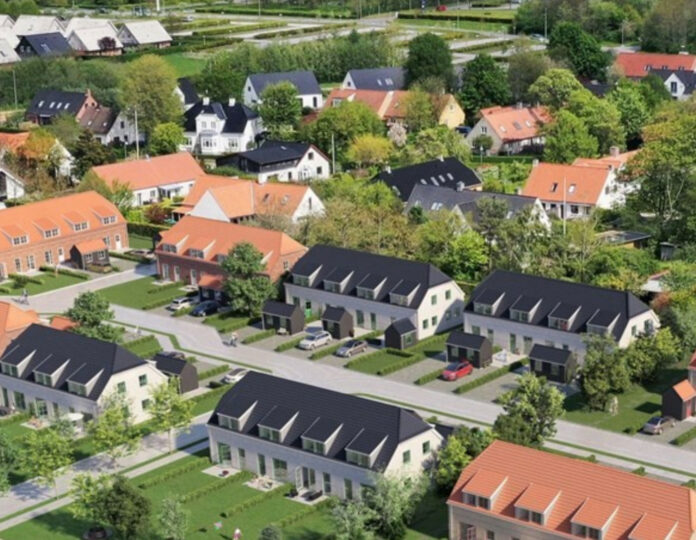 Projekt med nye rækkehuse langs Karlfeldts Allé i Sønder Tranders. Visualisering fra lokalplanen.