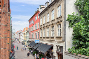 Freja sælger ejendom i Fiolstræde i København til Ejendomsselskabet Olav de Linde. Foto: Esoft.