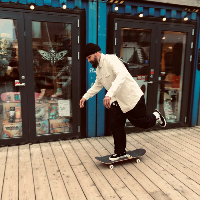 Merch Fabrikken Skateshop flyttet ind i et butikslejemål på i alt 176 kvadratmeter på Rabalderstræde 1. Foto: EDC Erhverv Poul Erik Bech.