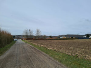 Der skal blandt andet bygges nye boliger ved Purupvej i Østbirk. Foto: Horsens Kommune.