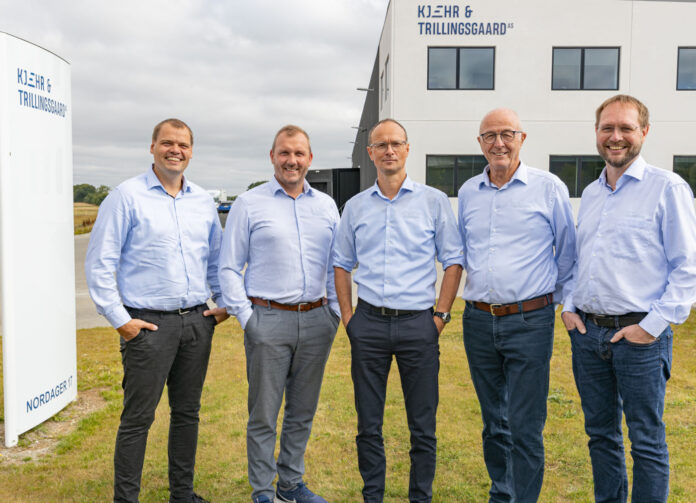 Det planlagte generationsskifte i Kjæhr & Trillingsgaard fortsætter. Fra venstre: Lars Møllgaard, Frank Evald, Morten Høilund, Kaj Aage Nielsen og Christian Trillingsgaard.