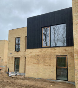 Torsdag den 4. maj er der rejsegilde på de 44 andels- og ejerboliger i HaveHusene i Lisbjerg nord for Aarhus. Foto: PR.