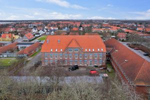 Tidligere politistation og sygehus på Tangevej i Ribe omdannes til seniorbofælleskab. Foto: Freja Ejendomme.
