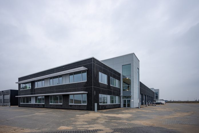 NCC har bygget et nyt værksted og en multibygning på Aalborg Kaserne. Foto: PR.
