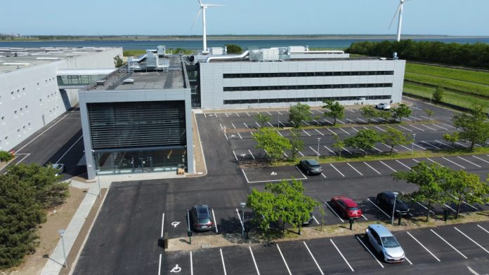 Catena købt en kontorejendom på Jernholmen 49 i Hvidovre af Bulk Industrial Real Estate. Scan Global Logistics har hovedkontor i ejendommen. Foto: Bulk Industrial Real Estate.