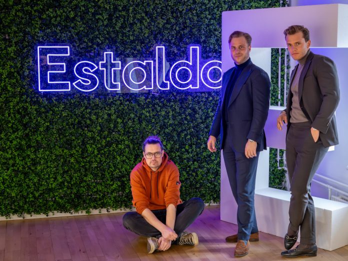 Jakob Neua Nørgaard, direktør og stifter af Estaldo, og Sebastian Kajus og Robin Sand, stiftere af Come & Stay. Foto: PR.