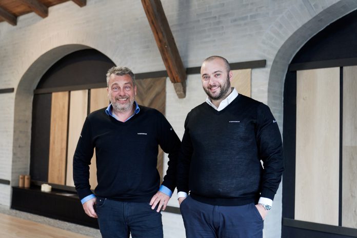 Administrerende direktør i Timberman Mogens Fisker (til venstre) og key account manager i Timberman i Sverige, Johan Halden. Foto: PR.