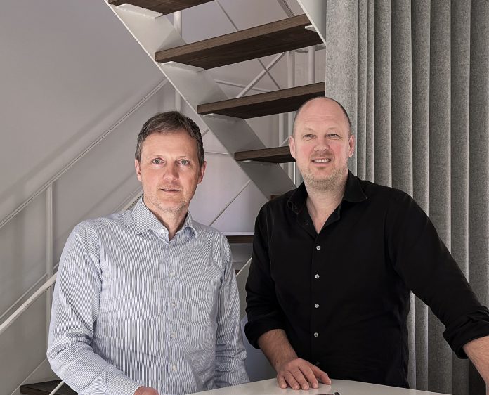 Direktør hos GPP Arkitekter, Søren Madsen (til venstre), og markeds- og udviklingschef Lars Sønderskov. Foto: PR.