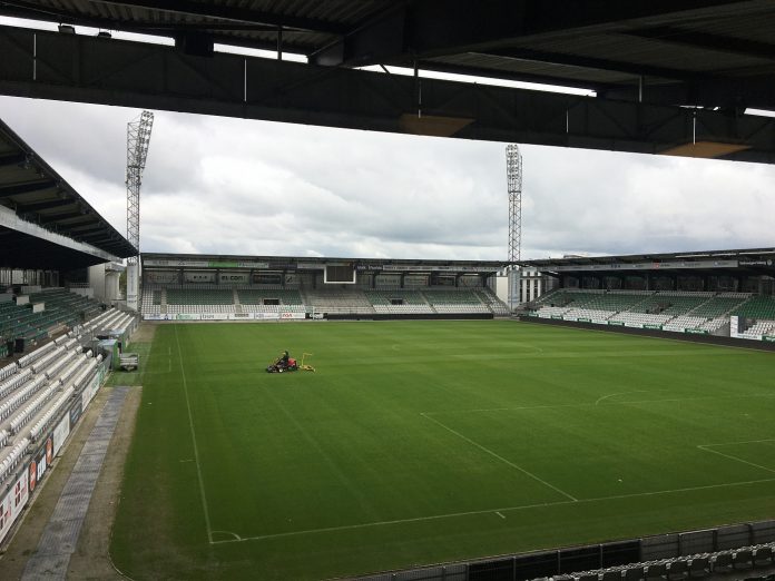 Kvindelandsholdet har tidligere haft hjemmebane på Viborg Stadion, men det er slet ikke stort nok til en EM-slutrunde.