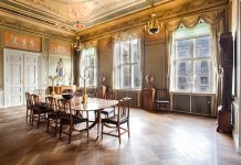 Inventar fra Danske Banks gamle hovedsæde ryger på auktion Inventar fra Danske Bank gamle domicil på Holmen skal på auktion hos Bruun Rasmussen i Lyngby. Foto: PR.