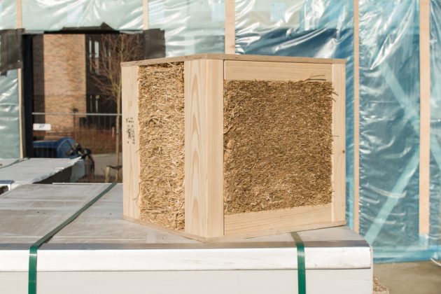 A. Enggaard og PKA har bygget tre rækkehuse i Aalborg Øst. Her er biogene materialer som halm, hamp, ler og kalk blevet testet. Foto: PR.