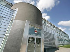Ny pulje skal sikre bevaringsværdige bygninger i Hvidovre Hvidovre Rådhus. Foto: Hvidovre Kommune.