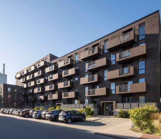 PKA sælger boliger i Rødovre for over 300 millioner Core Property køber boligejendom med 81 lejligheder i IrmaByen i Rødovre af PKA. Foto: Colliers.