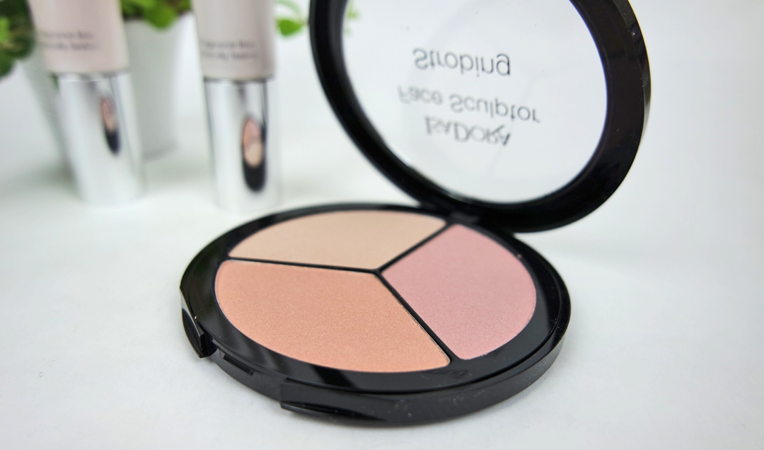 Isadora Strobing Face Glow