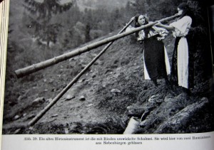 Schalmeienspielerinnen - Rumänien