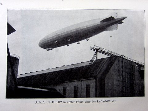 Zeppelin über der Werkshalle - Die Amerika-Fahrt des Z.R.III