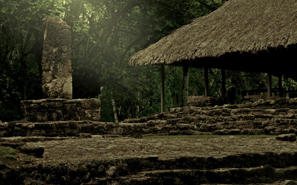 Eine Stele in Bonampak