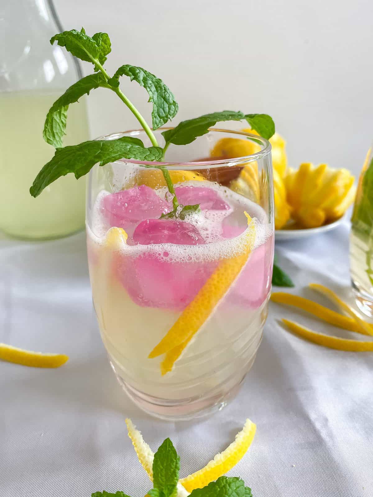 homemade limonade