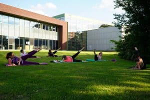 Outdoor POP Pilates lessen