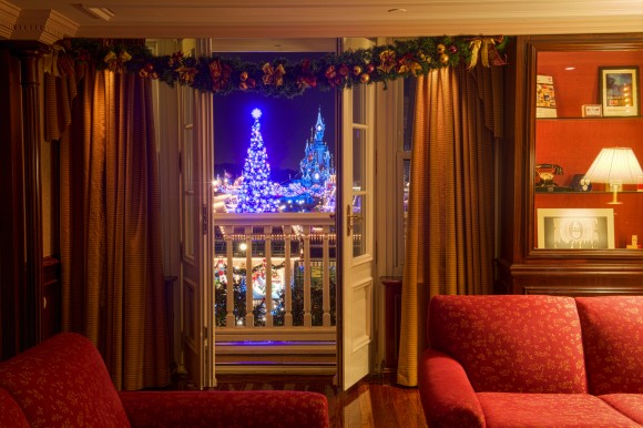 Castle Club Lounge in Disneyland Paris. Photo by Kris Van de Sande