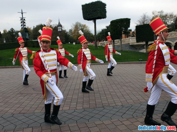 Toy Soldiers in the Christmas Cavalcade in Disneyland Paris