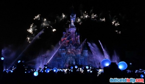 Olaf in Disney Dreams! of Christmas in Disneyland Paris