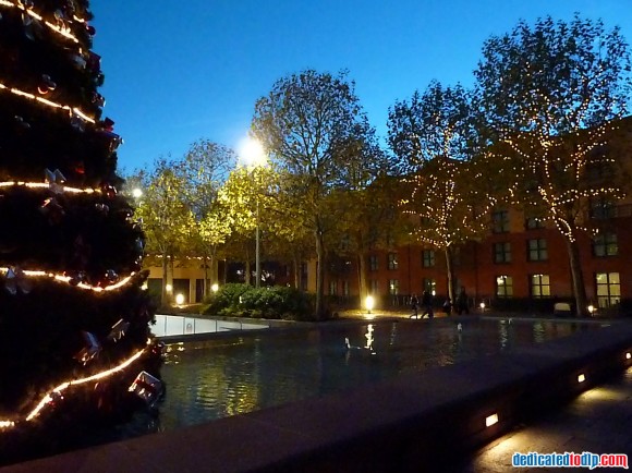 Outside Hotel New York in Disneyland Paris